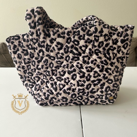 Purple Animal Quilted Puff Tote Bag - Picture 1 of 4